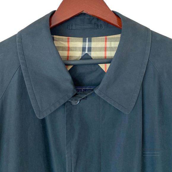 Burberry Other - Burberry Vintage Black Mens Trench Raincoat EUC